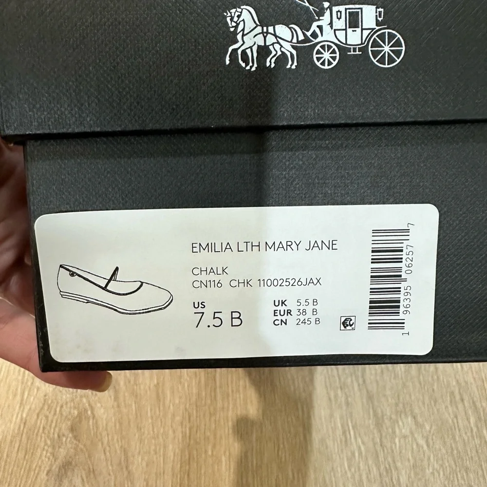 NWT Coach Leather Mary Jane Flats Chalk Color , Size 7.5, 8, 8,5 - Picture 8 of 10